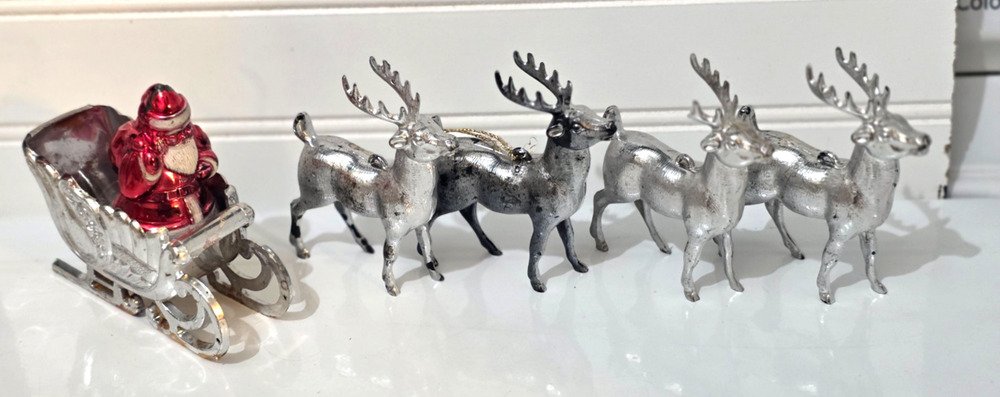 Vintage 50s Bradford Toys Red Santa Gold Sleigh & Silver Reindeer